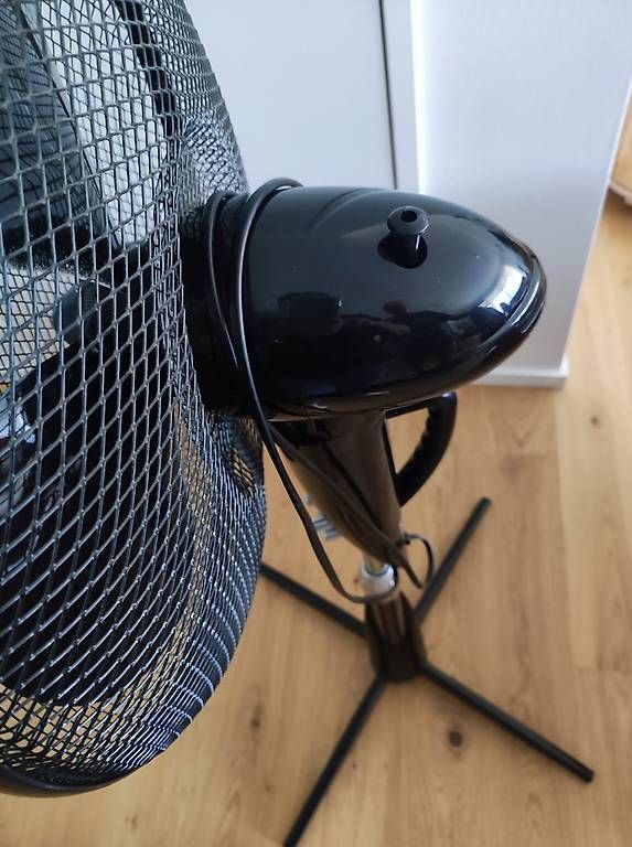 Ventilatori: Satrap Standventilator, abholbar in Allschwil BL – Usato da Oberengstringen venduto da dalisiana 3
