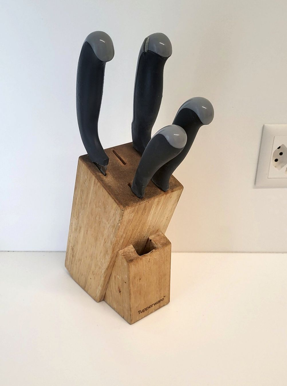 Tupperware Messer: Tupperware Messerset – Gebraucht aus Lugano von Mavvatteloapesca 1