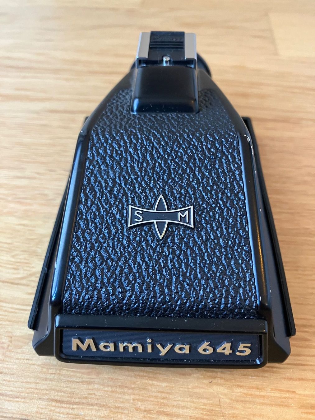 Mamiya Fotocamera: Mamiya M645 Prismensucher – Usato da Basel venduto da pat_vq9b