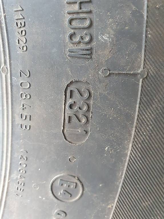 Land Rover Pneumatici & Ruote complete: 235/85-16 C, Landrover, Pinzgauer – Usato da Sattel venduto da serge0007 1