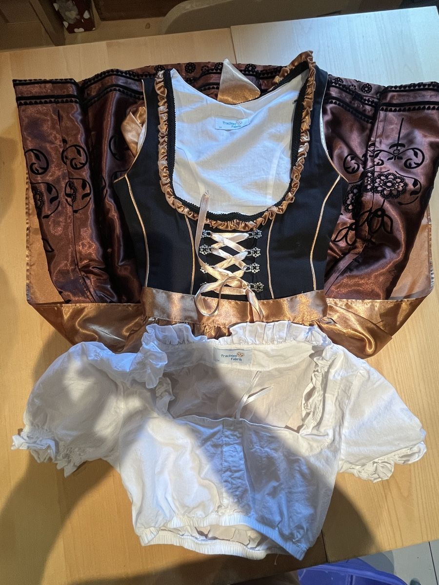 Vestiti: Dirndl – Usato da Günsberg venduto da marcnina 2