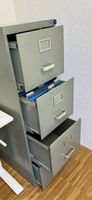 Stabiler Aktenschrank, vier Schubladen, abschliessbar