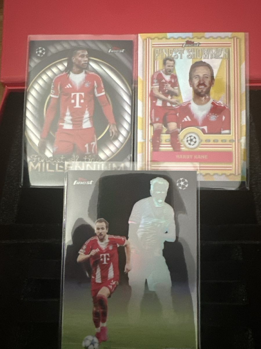Topps Carte collezionabili: Olise/Kane Bundle Topps UCC Finest Insert Bundle – Nuovo (secondo la descrizione) da Frauenfeld venduto da aie_29gk