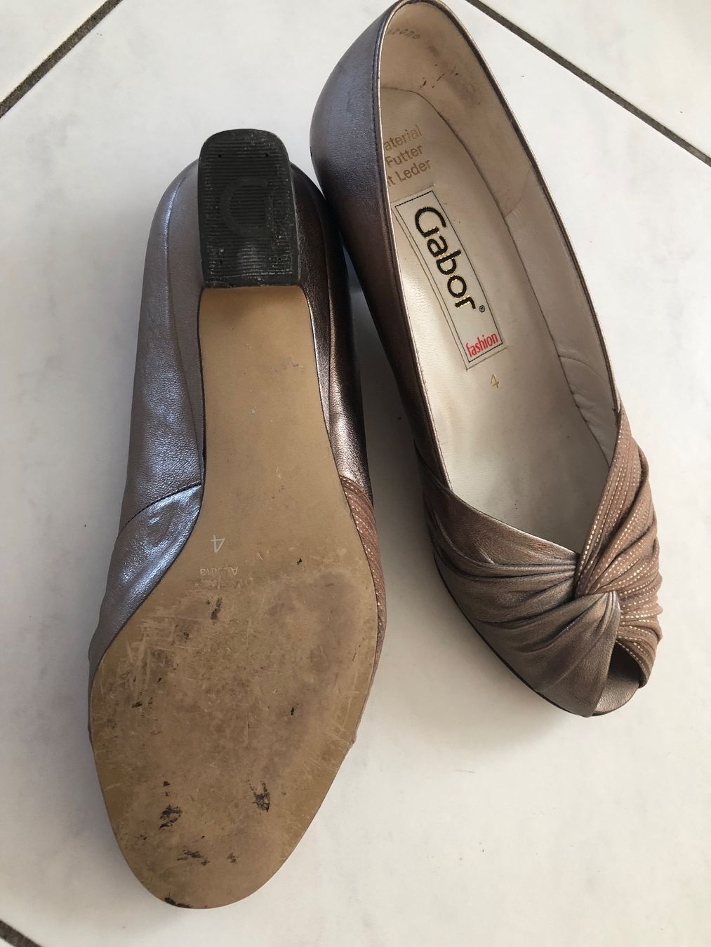 Scarpe da donna: Pumps Gr 36 (4) – Usato da Zell ZH venduto da Guffos 2