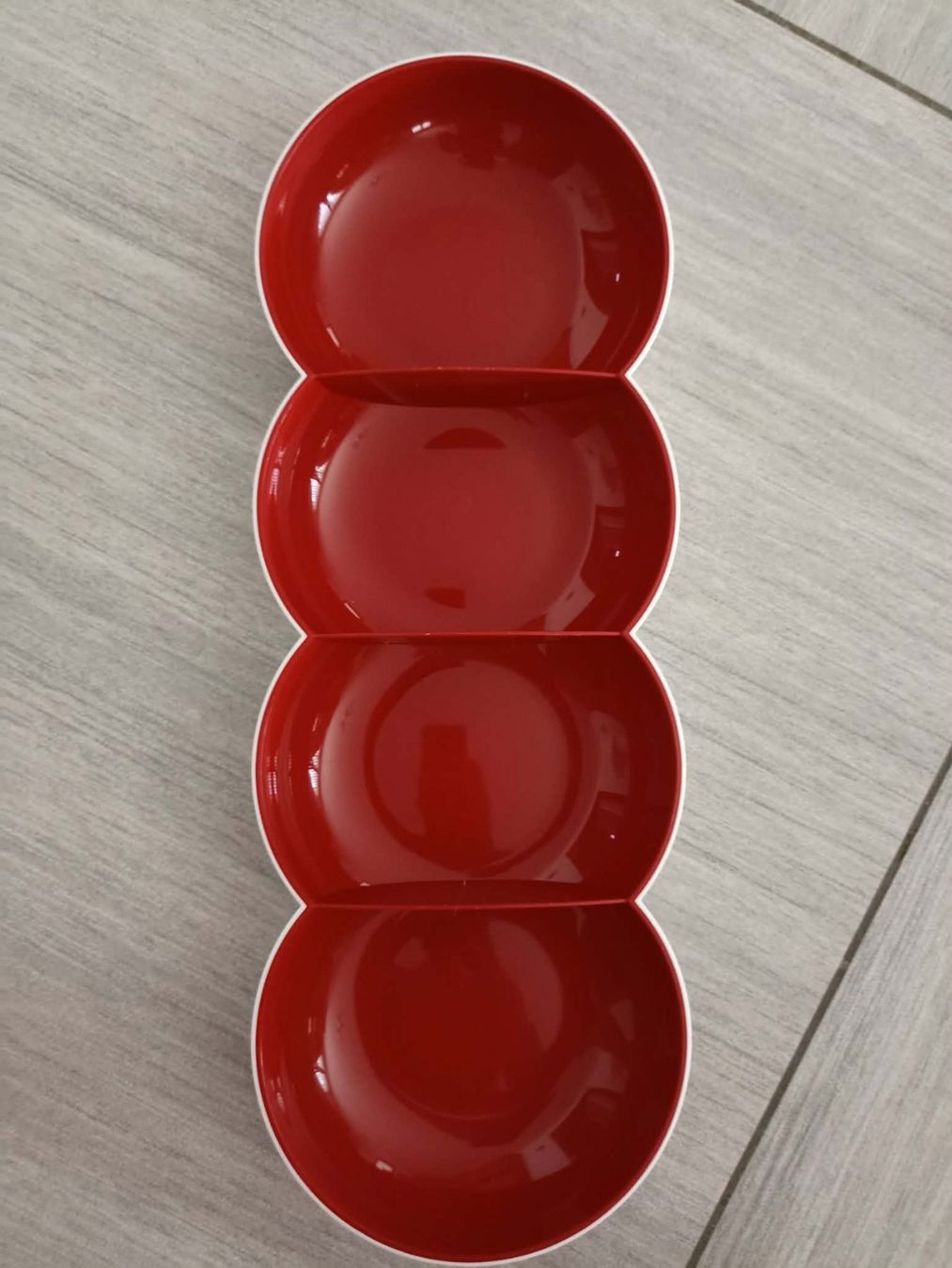 Tupperware Behälter & Ähnliches: Set Tupperware con stampi vari e antipastiera – Gebraucht aus Camorino von cieloazzurro 4