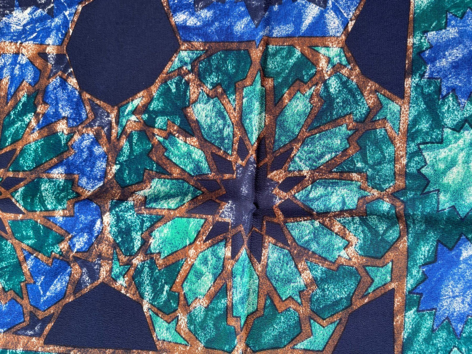 Foulards, Tücher & Schals: Foulard Jean-Louis SCHERRER – Gebraucht aus La Croix (Lutry) von Sporades 3