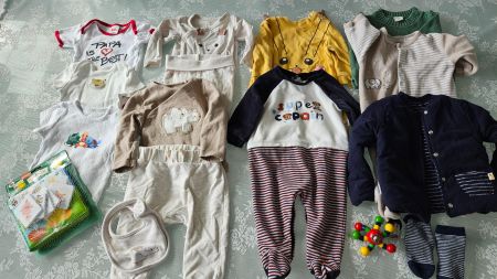 Babykleider Set Gr. 68, Bodies, Strampler, 16 Stück