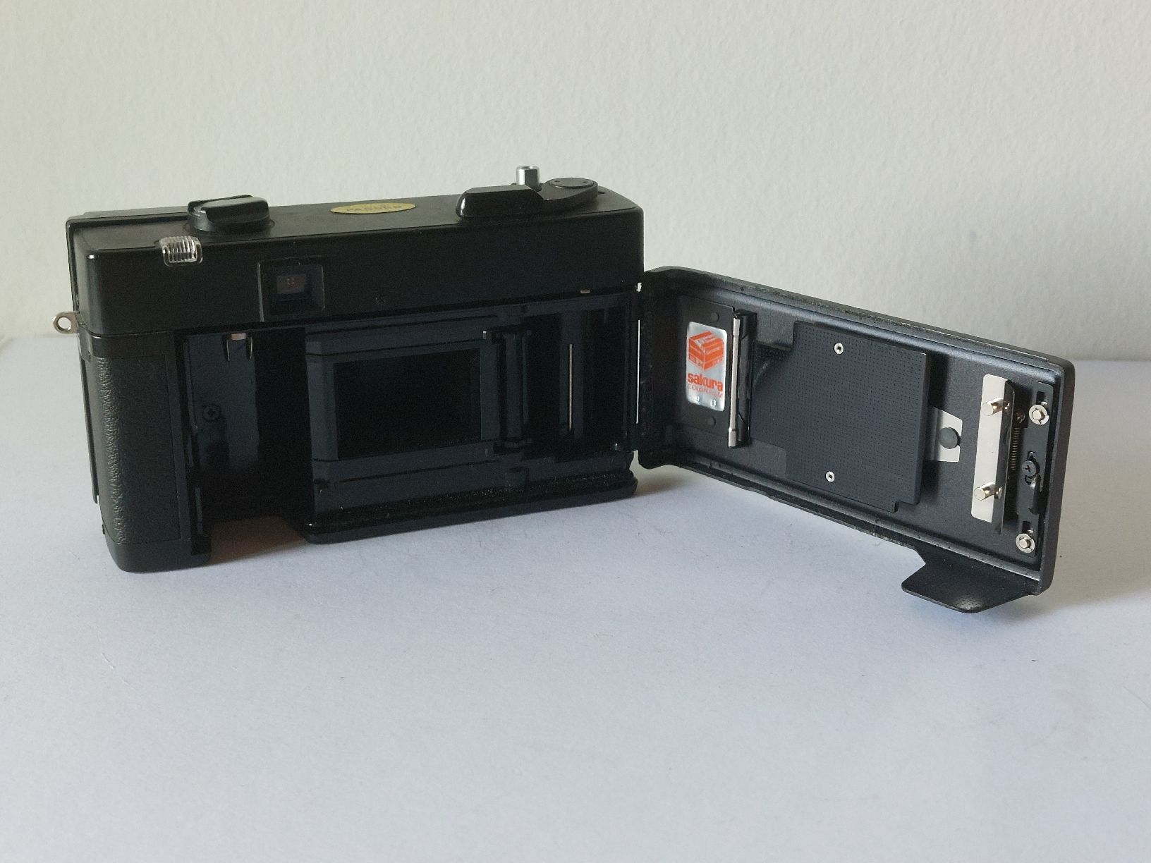 Konica Appareil photo: Konica C35 AF – D'occasion à Schmitten FR par losim1 2
