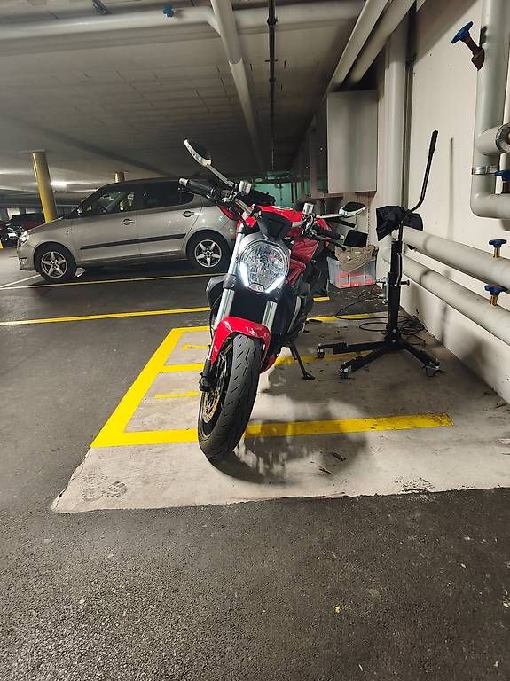 Ducati Strada: Zum verkaufen neuwertig – Usato da Rüti venduto da maxklein 2