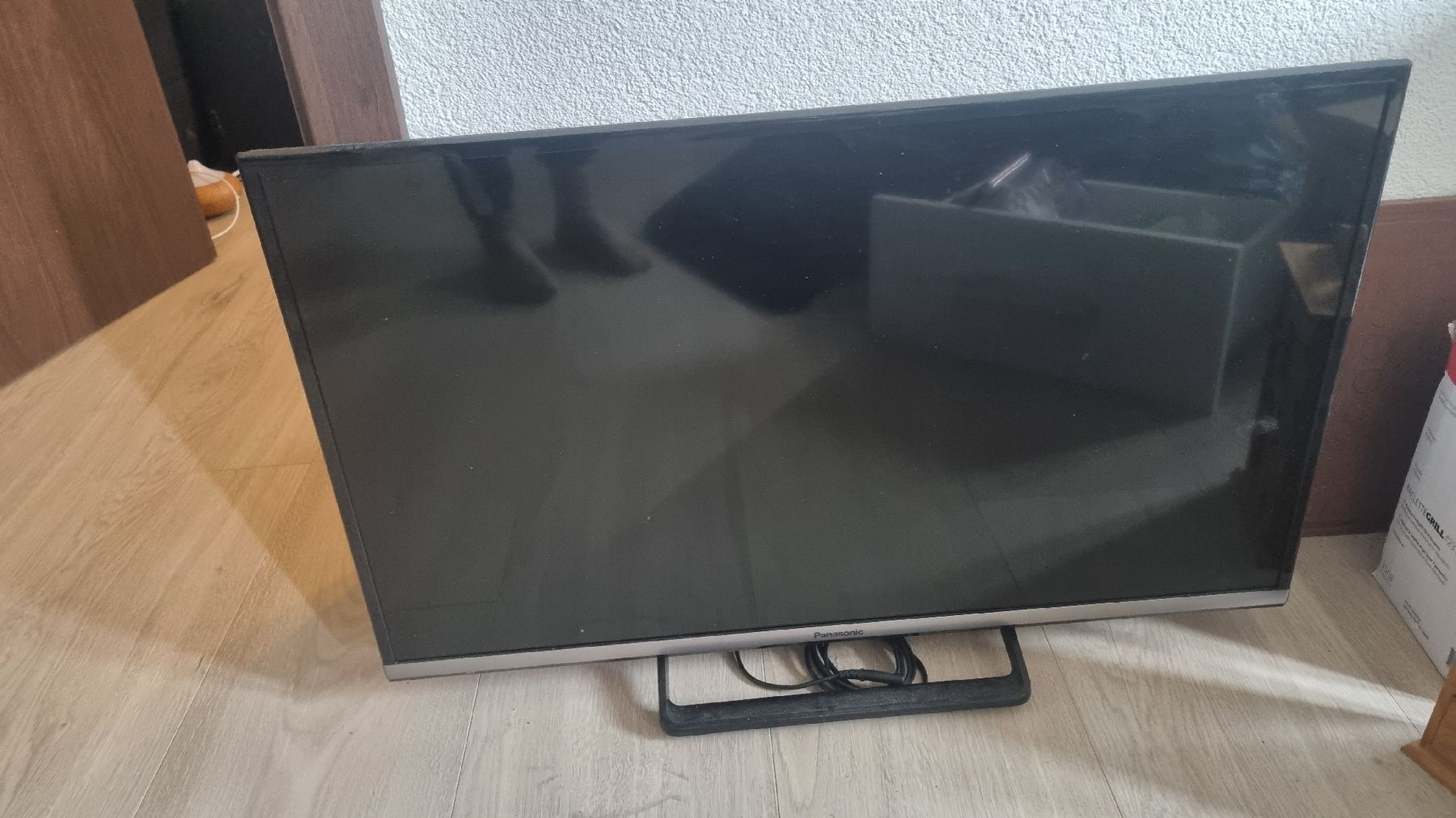Panasonic Televisori: Téléviseur Panasonic 32" (Modèle TX-32CSW514) + télécommande – Usato da Travers venduto da Katerinaaa84 1