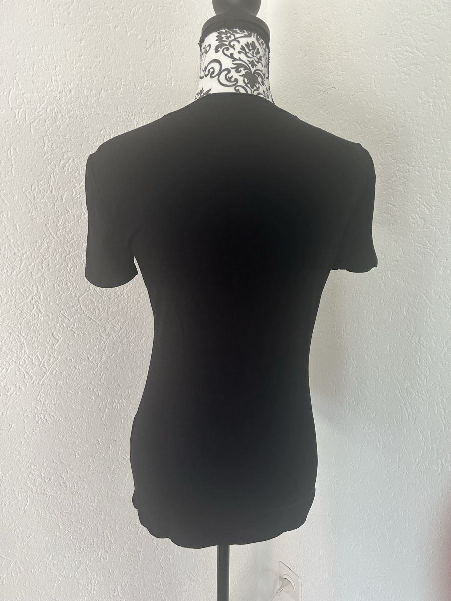 Versace T-shirt: Maglietta VERSACE taglia 38 – Nuovo (secondo la descrizione) da Locarno venduto da Matic04 2