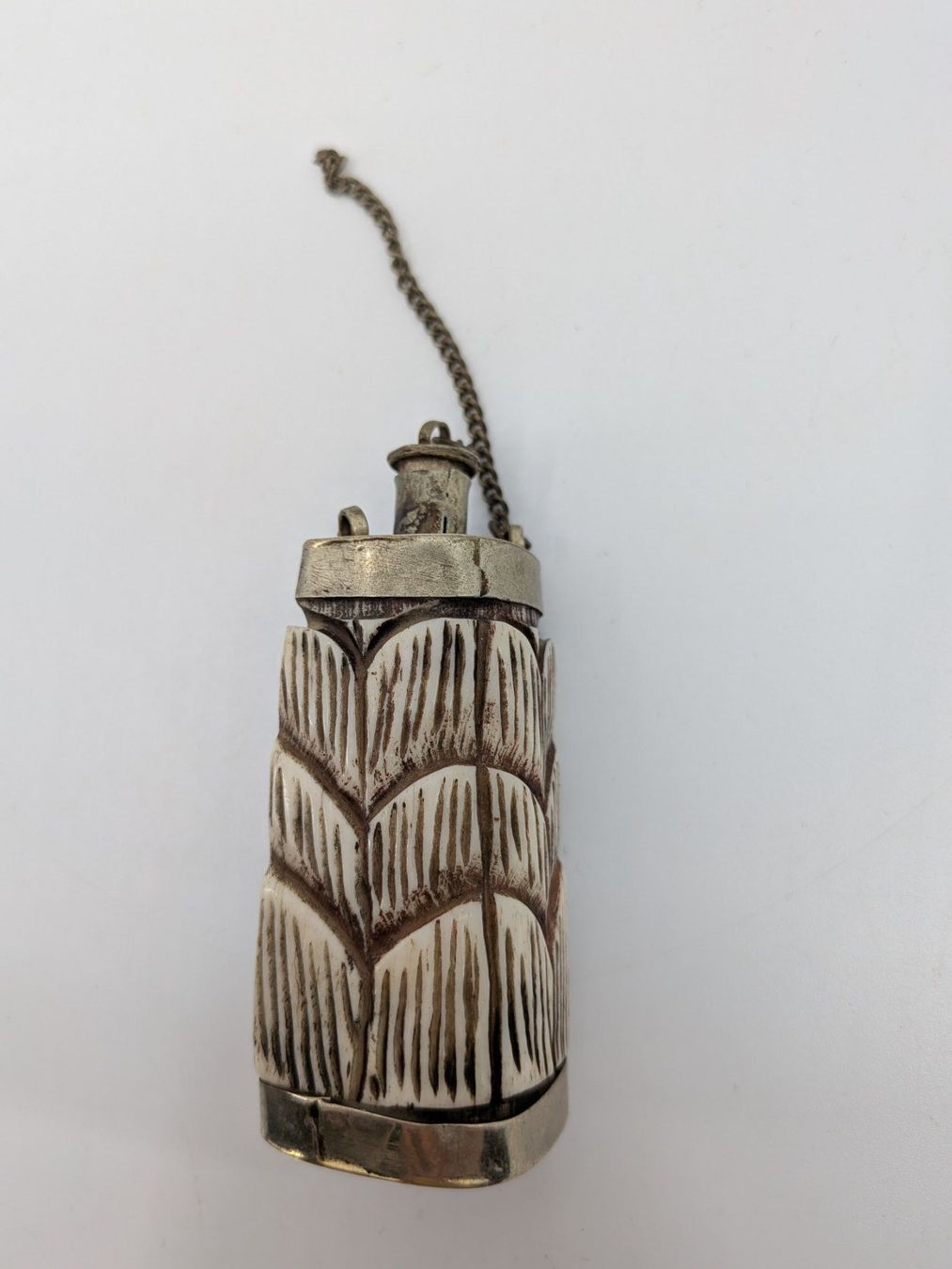 Flaconi: Kleine Flasche vmtl. Schnupftabak Fläschchen snuff bottle – Usato da Emmen venduto da magelan