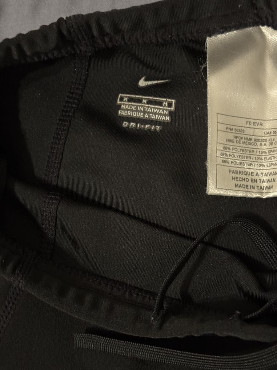 Nike Leggings: Nike Dri-FIT Sporthose schwarz Grösse M – Usato da Oberbipp venduto da jan_68pd 3
