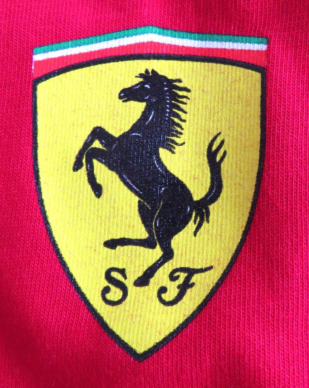 Ferrari T-Shirts: Lizenziertes Ferrari T-Shirt – Neu und originalverpackt aus Ettingen von campione_1