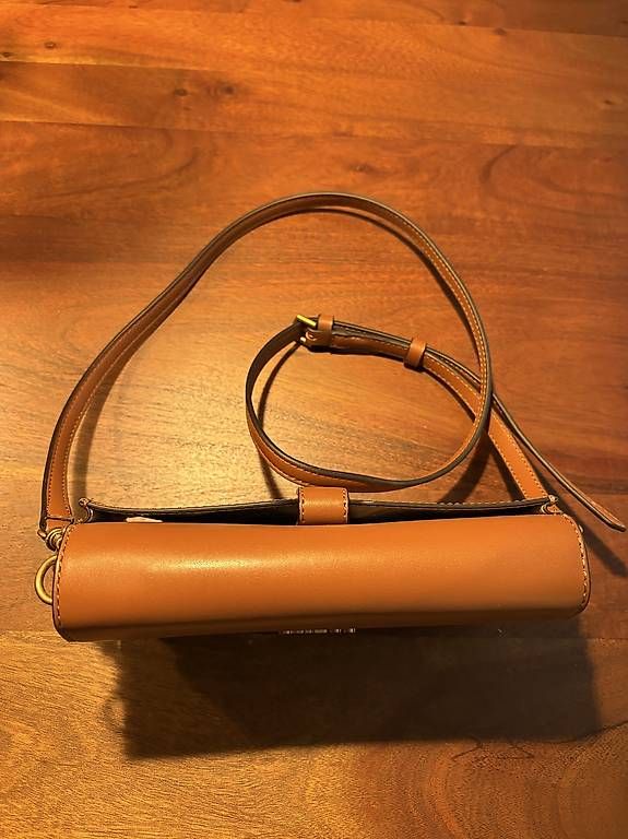 Guess Borse da donna: Guess Tasche braun – Usato da Attikon venduto da anitahollenstein 2