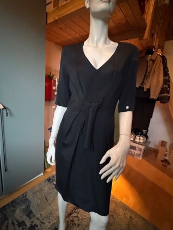 Elegantes Kleid aus Seide &Co., Blumarine, Gr. 36/38
