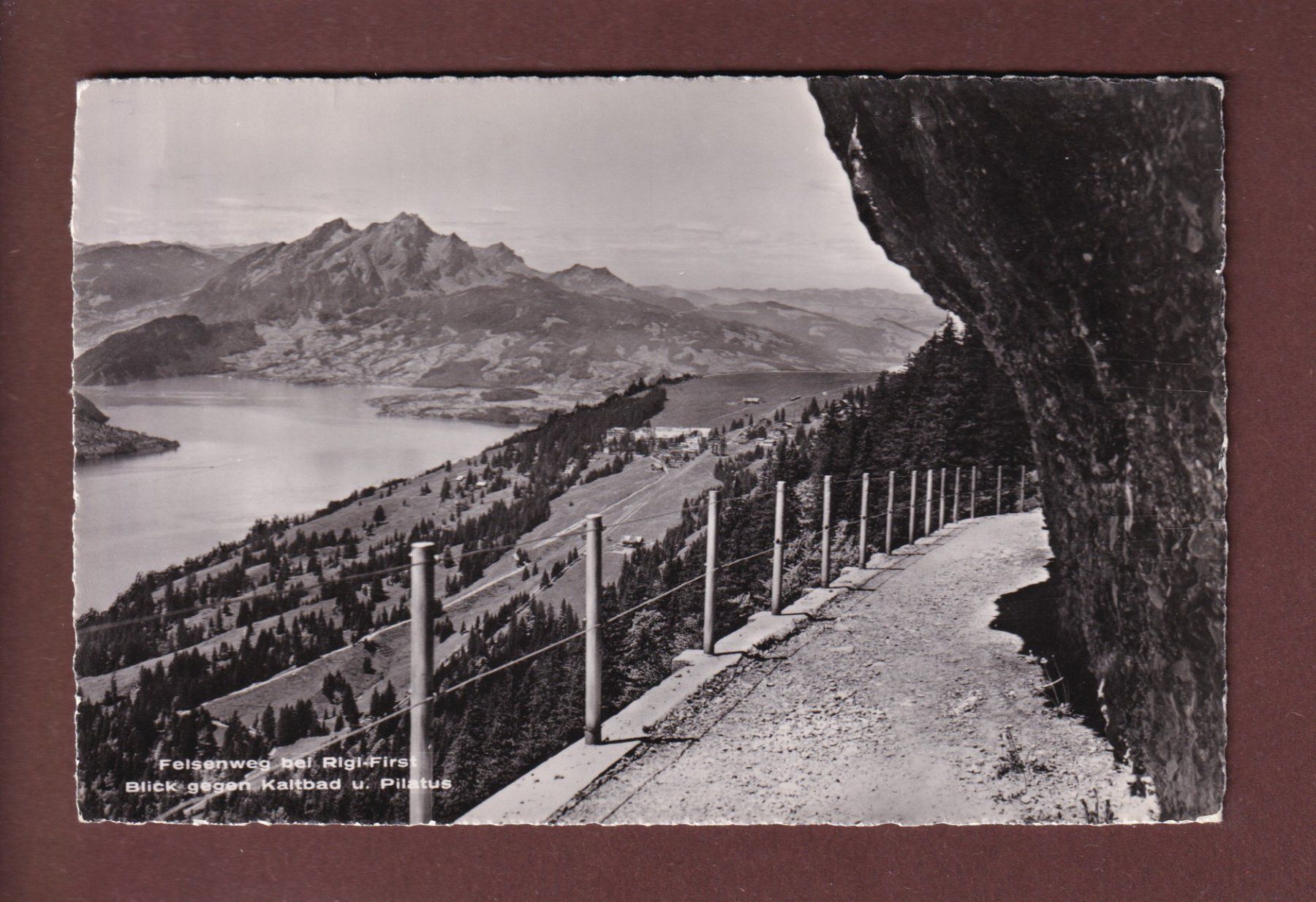 Cartoline postali: Felsenweg bei RIGI-FIRST – Usato da Pully venduto da nicecards