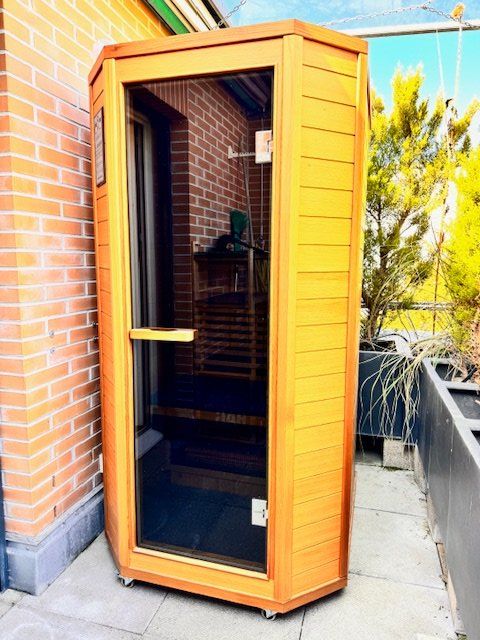Ein-Personen Sauna / Infrarotkabine, neuwertig 1