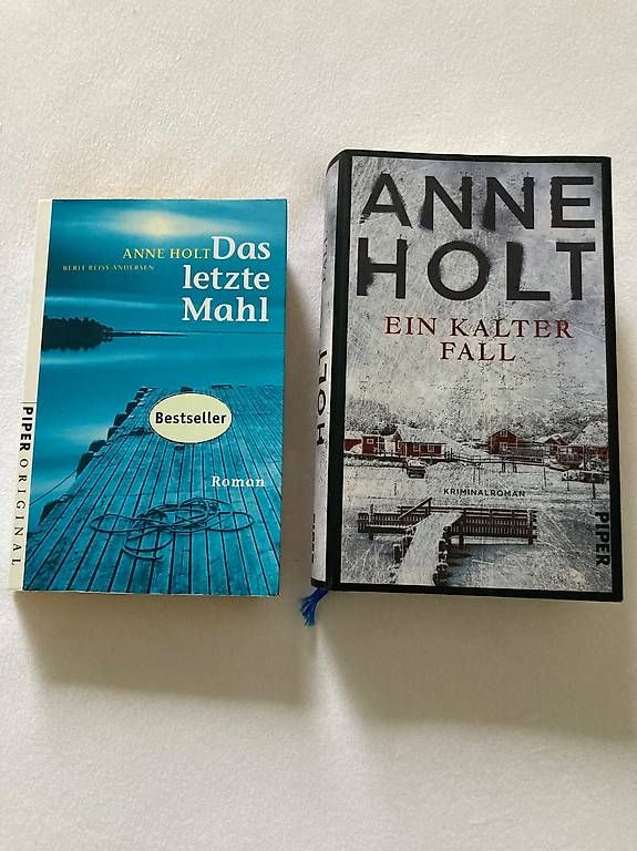 Livres: Anne Holt 2 Romane – D'occasion à Oberegg par Modetrend1a