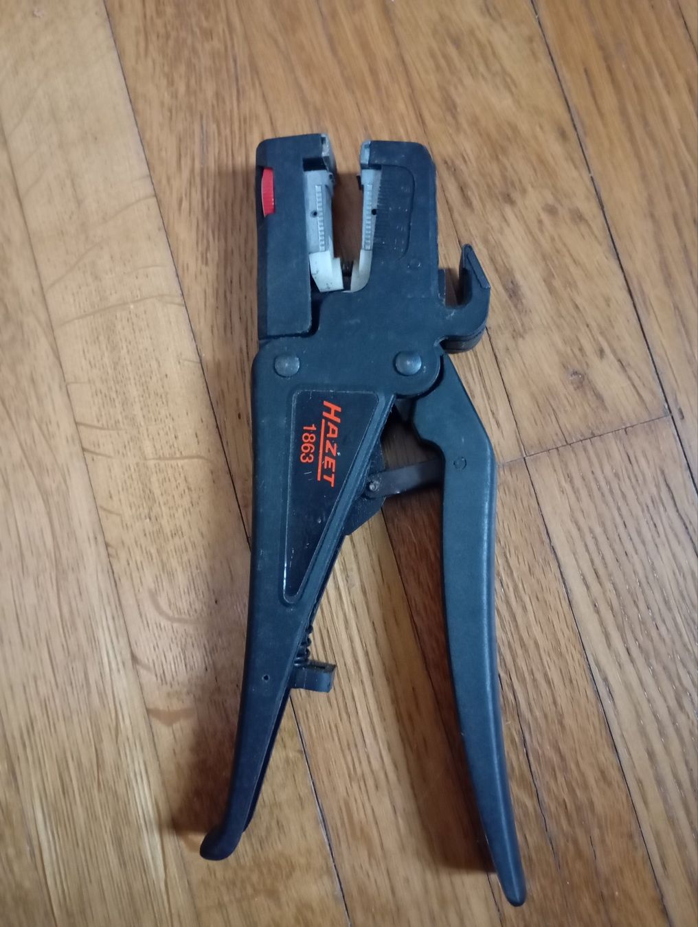 Hazet Tutti gli attrezzi: Hazet 1863 Automatic Wire Stripper, 205mm – Usato da Dietikon venduto da aberdeen30 2