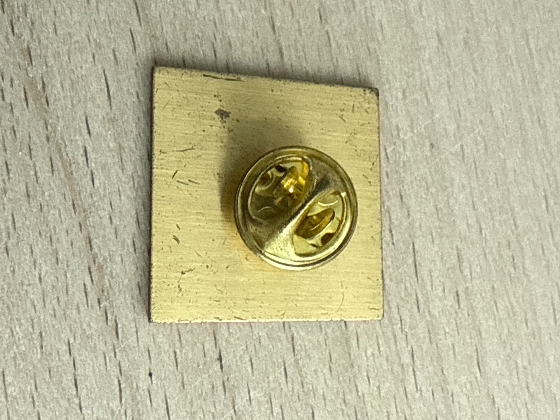 Placchette & Badge: Pin  Eishockey Viva LPZ – Usato da Glattbrugg venduto da Schweigmatt 1