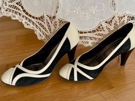 Elegante Pumps Größe 40 schwarz creme-weiß