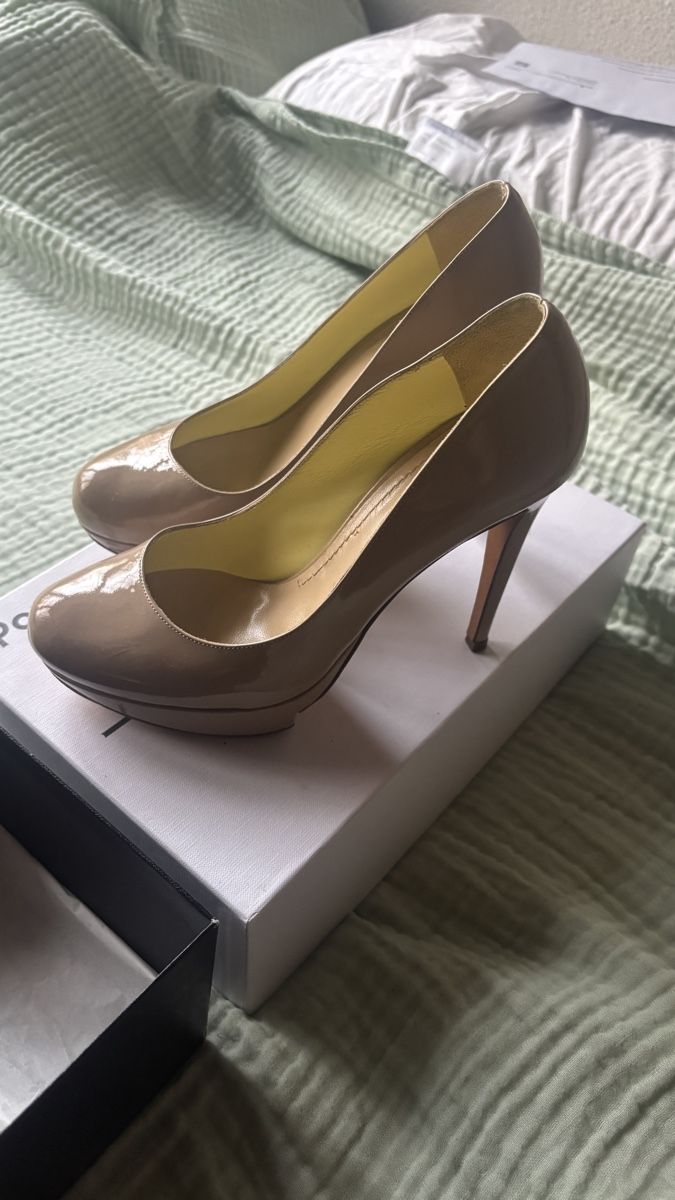Scarpe da donna: Pollini High Heels – Nuovo (secondo la descrizione) da Wangen ZH venduto da lin_q2yn 3