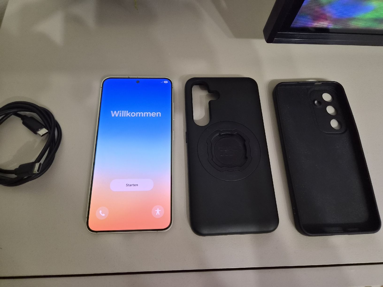 Samsung Handys / Smartphones: SAMSUNG GALAXY S24 – Gebraucht aus Geroldswil von drg_qvr7 7