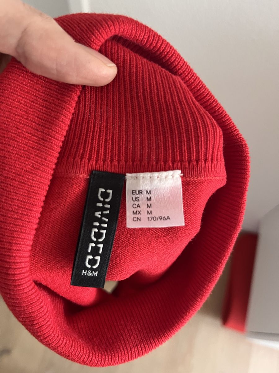 H&M Maglioni & Felpe: Rollkragenpullover rot gr. M – Usato da Rüthi (Rheintal) venduto da Yulia_T 3