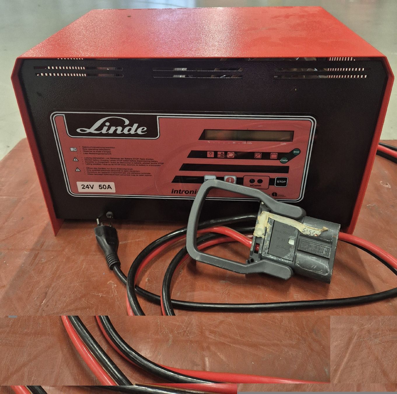 Ladegeräte: Chargeur batterie gerbeur 24V – Gebraucht aus Bassecourt von GarageCarxpert