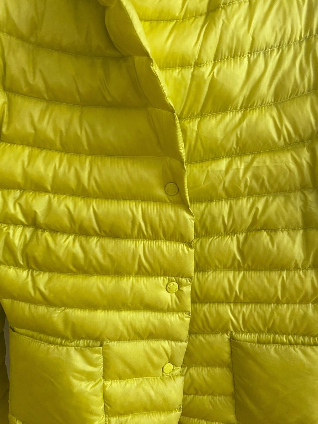 Moncler Giacche: 100% original Moncler Jacke – Usato da Männedorf venduto da Cosmo11 4