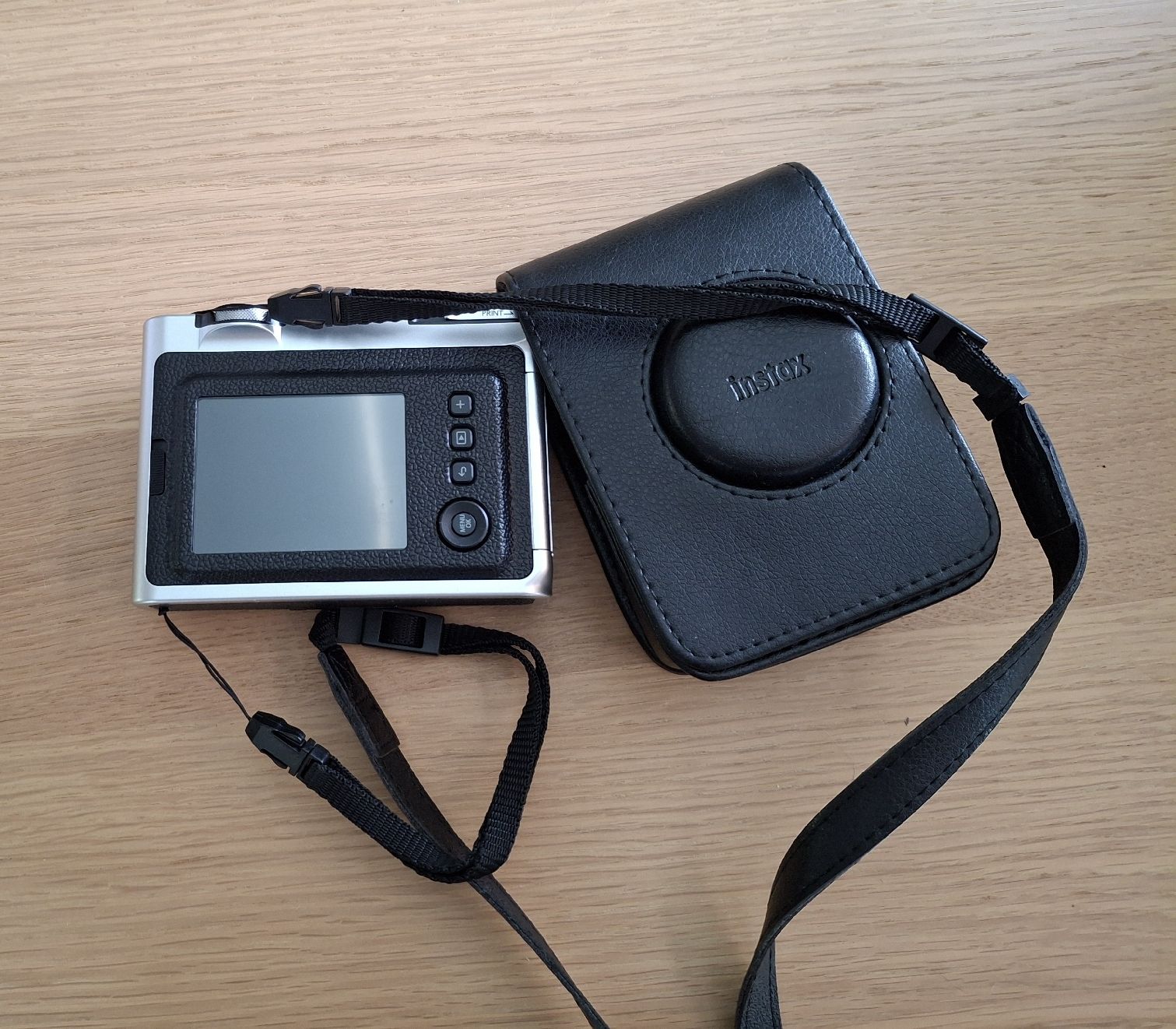 Fujifilm Kamera: Instax Mini Polaroid Kamera – Gebraucht aus Basel von ele_9bm9 2