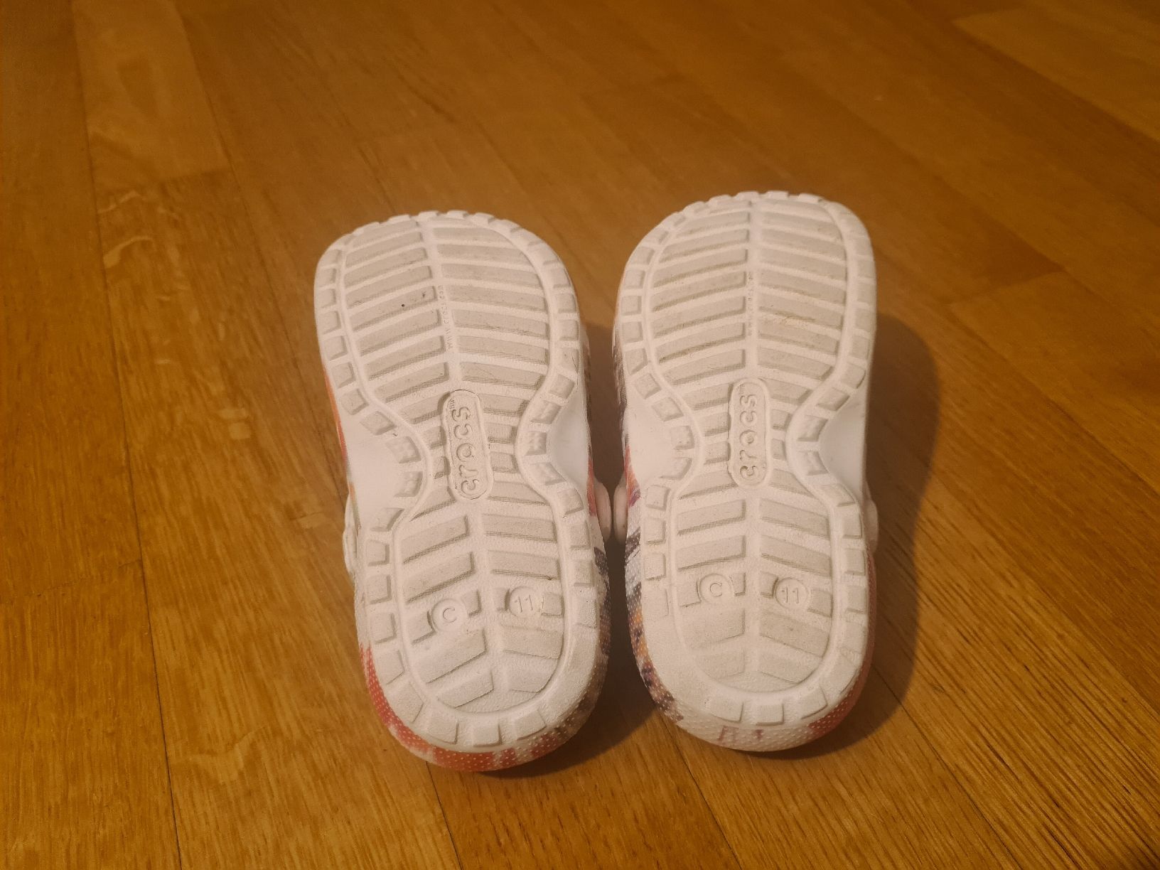 Crocs Scarpe per ragazzi: Crocs gefüttert Gr C11 – Usato da Zumikon venduto da daryona 2