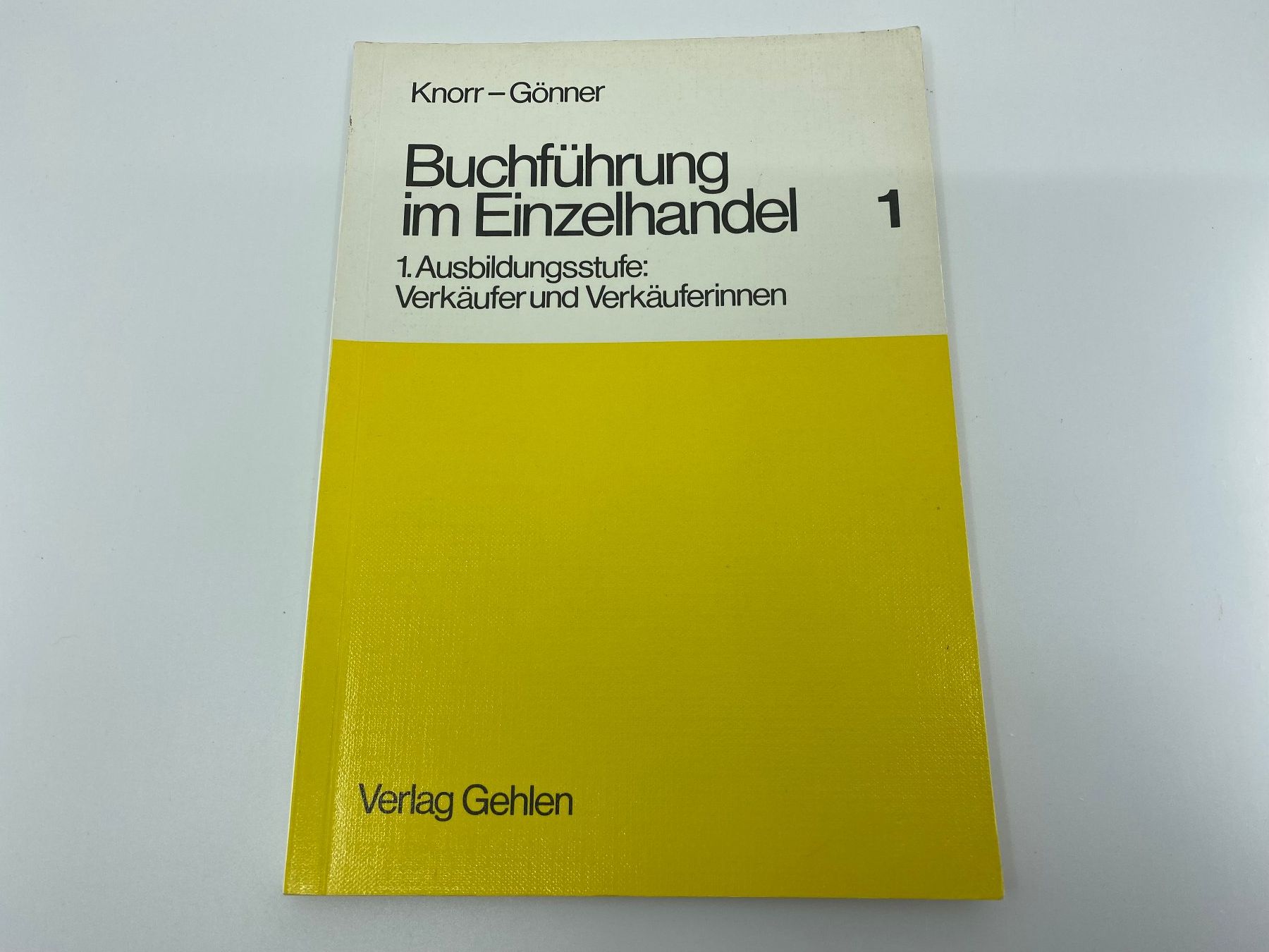 Libri: Buchführung im Einzelhandel 1 – Usato da Langwiesen venduto da Restposten-24