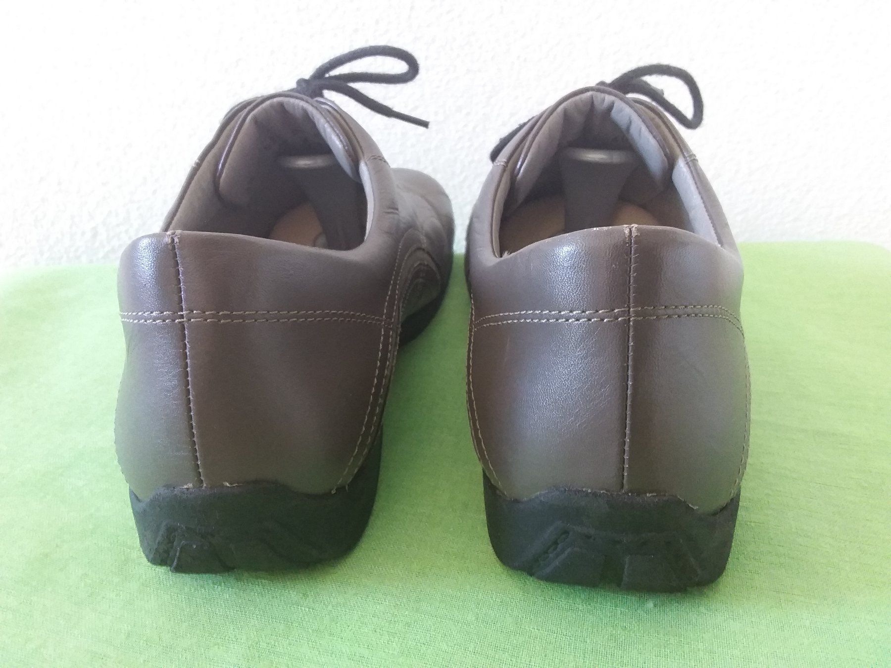 Helvesko Scarpe da donna: HELVESKO Schnürschuh Gr 40 – Usato da Uitikon Waldegg venduto da Risibisi7 1