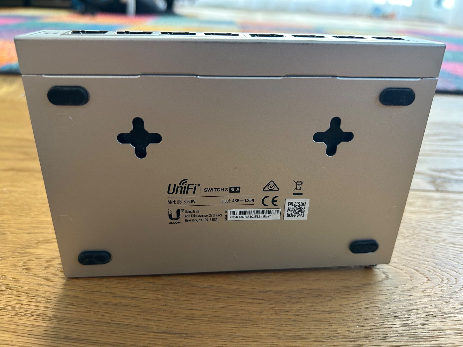 Schalter: Ubiquiti US-8-60W PoE switch – Gebraucht aus Langnau am Albis von uncas00 1