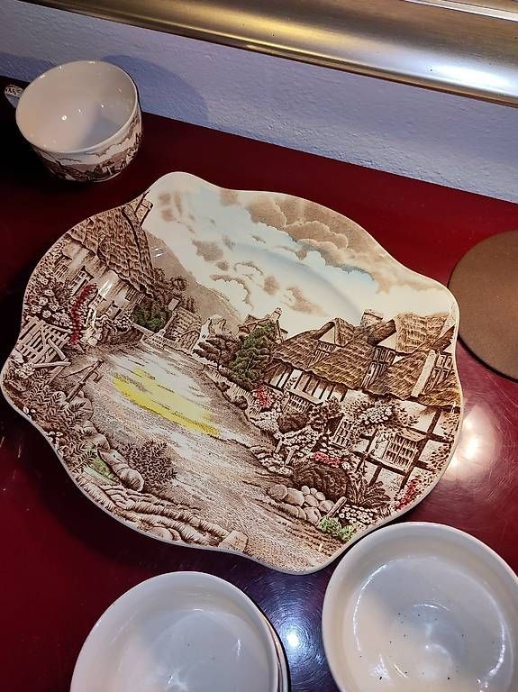 Services de table: Service à thé et à gâteau  – D'occasion à Yverdon-les-Bains par stephanie.kaelin 2