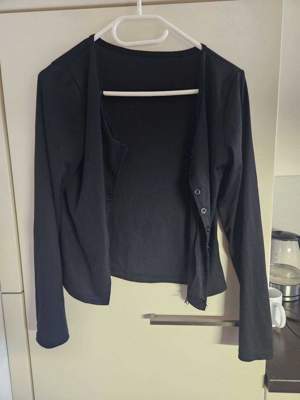 Bolero: Jäckchen Schwarz Gr. XS(?) – Usato da Luzern venduto da Lucan_Valerius