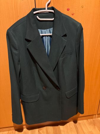 Moderner, dunkelgrüner Blazer, Grösse 42, neuwertig!