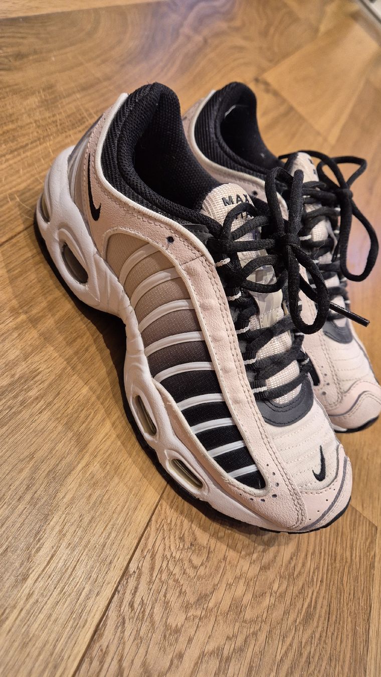 Nike Scarpe da donna: Nike Airmax Tailwind 4 - light Pink – Usato da Wädenswil venduto da spe_2y9h 3