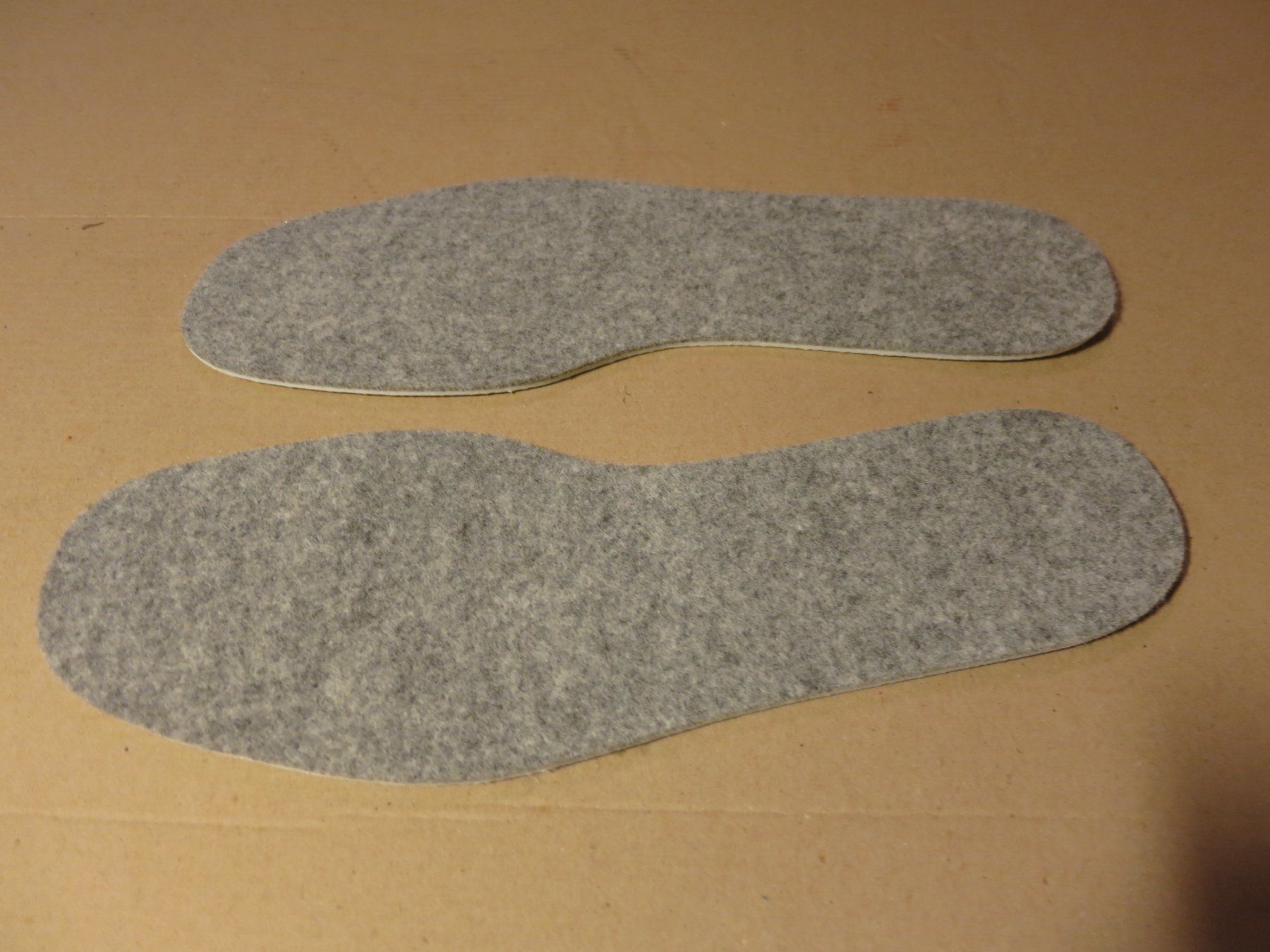 Altro per la cura del corpo: WÄRMESOHLEN  MIT ALUBESCHICHTUNG  GRATIS-VERSAND – Nuovo e nell'imballaggio originale da Windisch venduto da MarcelS01 1