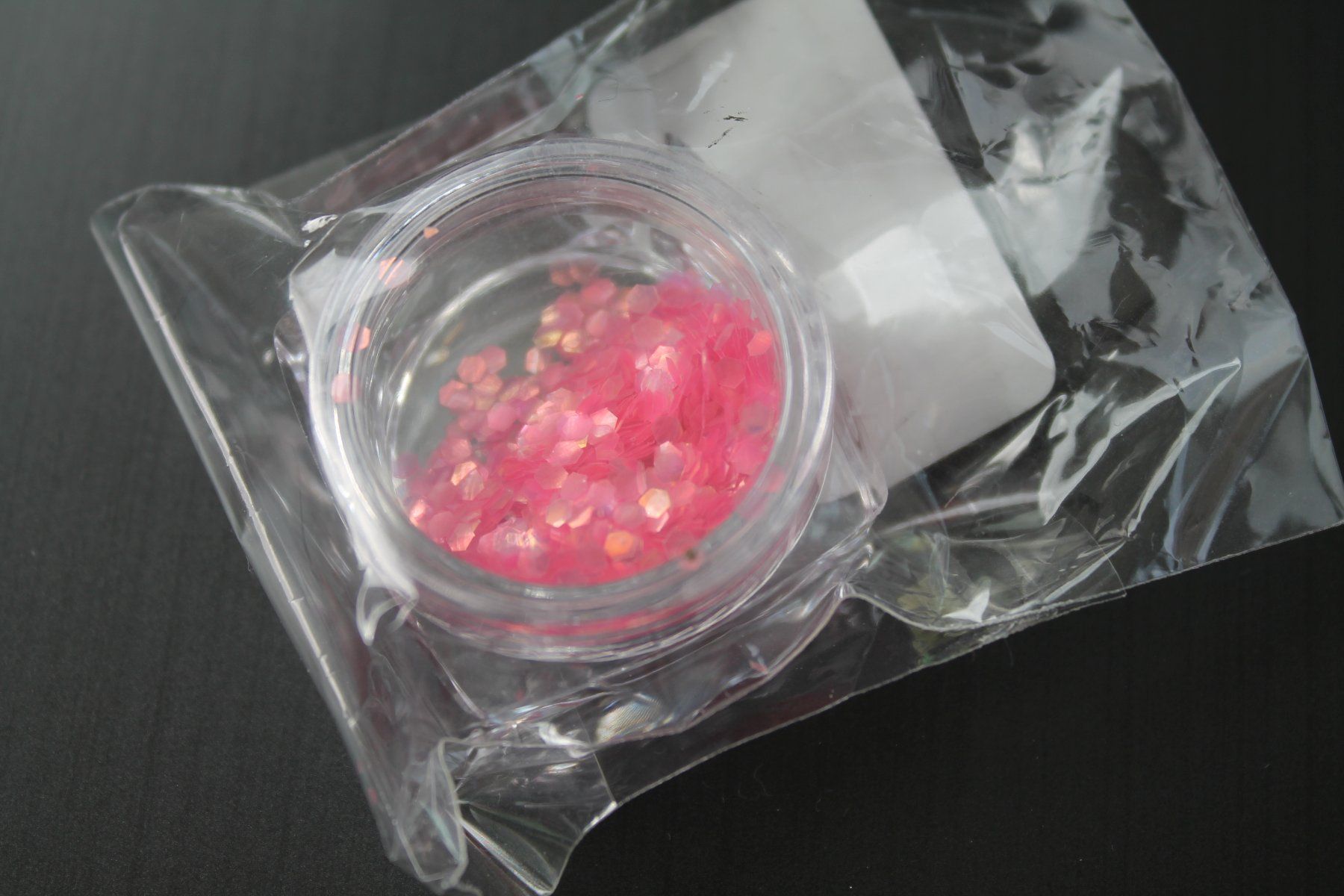 Unghie finte: Nail Nageldesign Glitzer Rosa Nägel Fish Scale Sequins Glitt – Nuovo e nell'imballaggio originale da Hüttwilen venduto da pinti55 1