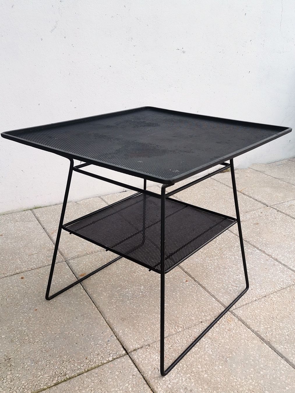 Mobili TV: Table pour TV vintage – Usato da La Chaux-du-Milieu venduto da Jbv