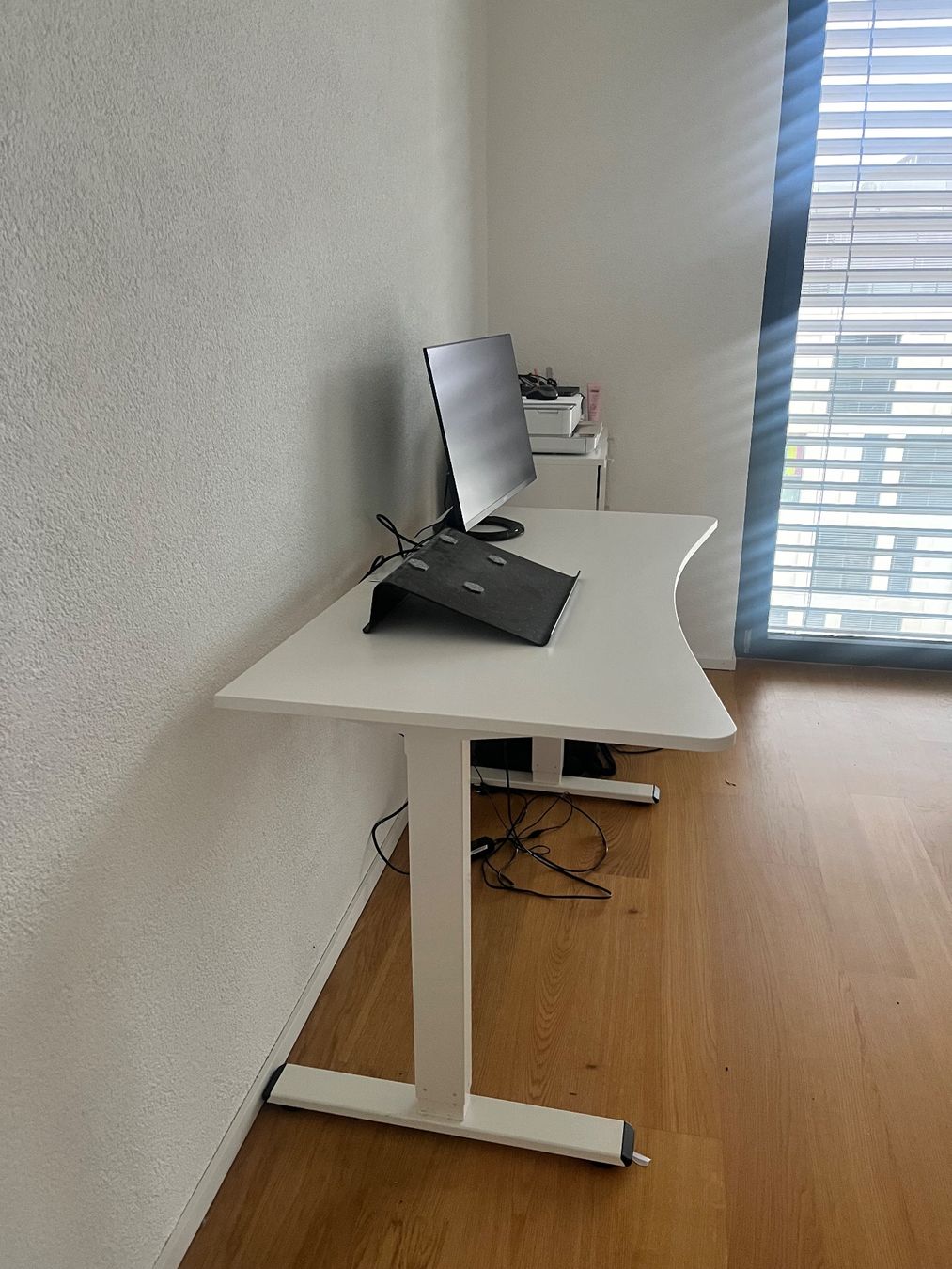 Scrivanie: Elektrisch Schreibtisch – Usato da Glattpark(Opfikon) venduto da ola_c59t 1