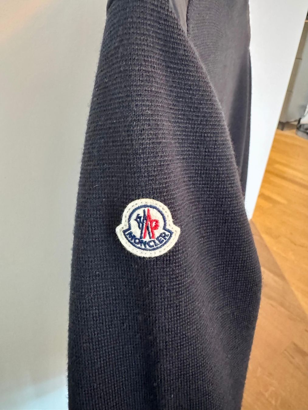 Moncler Giacche: Moncler Cardigan – Usato da Buchs ZH venduto da DamonT 2