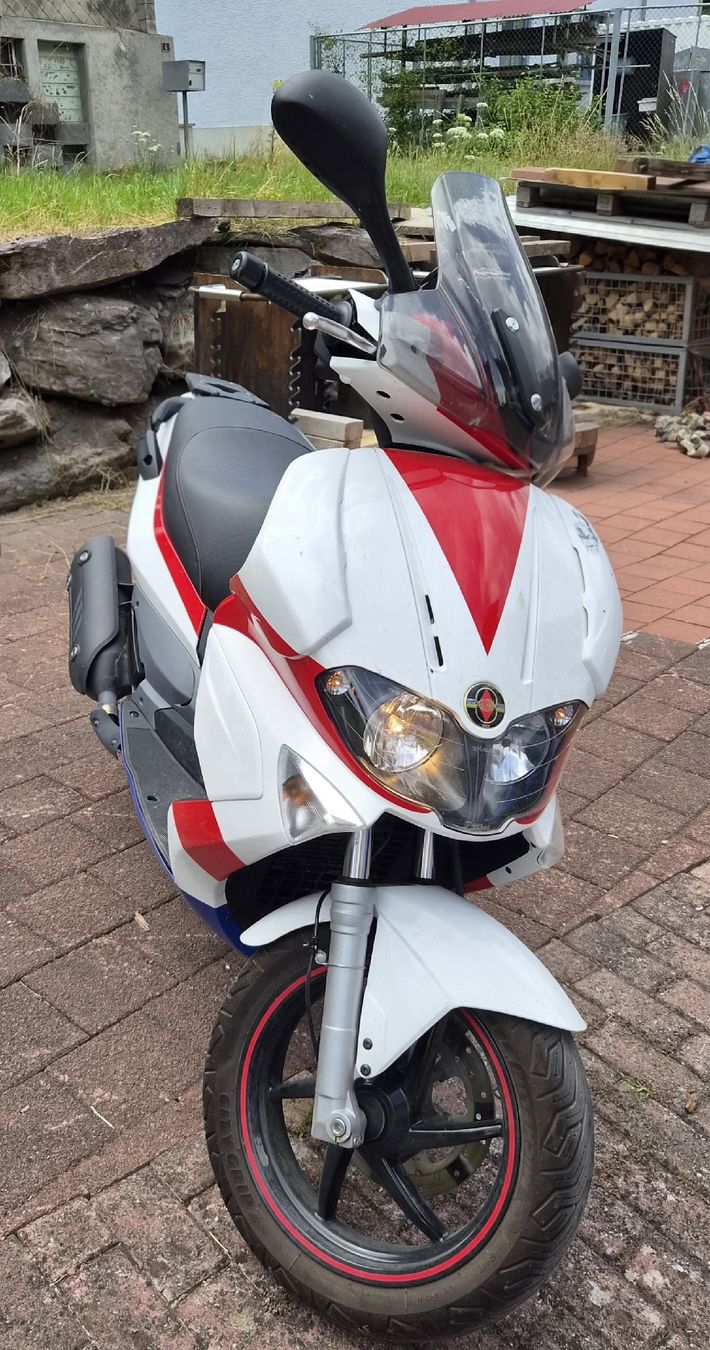 Gilera Scooters: Gilera Runner 125 ST – Defekt aus Mels von piwi82