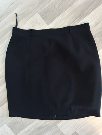 Wallis Minirock, Gr. 16 Schwarz, neu für Herbst!