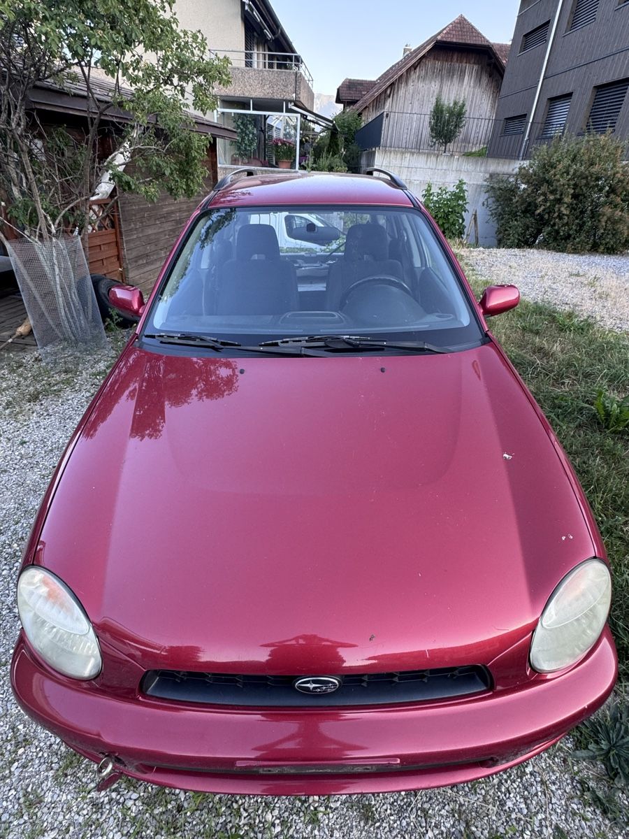 Subaru Tutti pezzi di ricambio auto: Motorhaube zu Subaru Impreza  – Usato da Mühlethurnen venduto da Schmidts