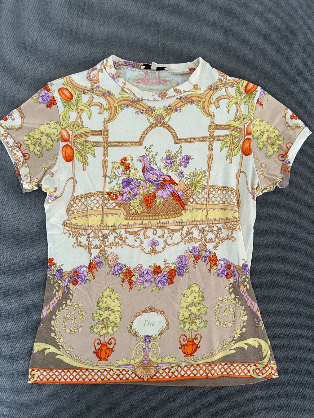Etro T-Shirts: ETRO Milano Shirt aus Baumwolle – Gebraucht aus Wimmis von rimnakit