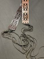 Cintura in pelle marrone con frange,accessorio! Chic